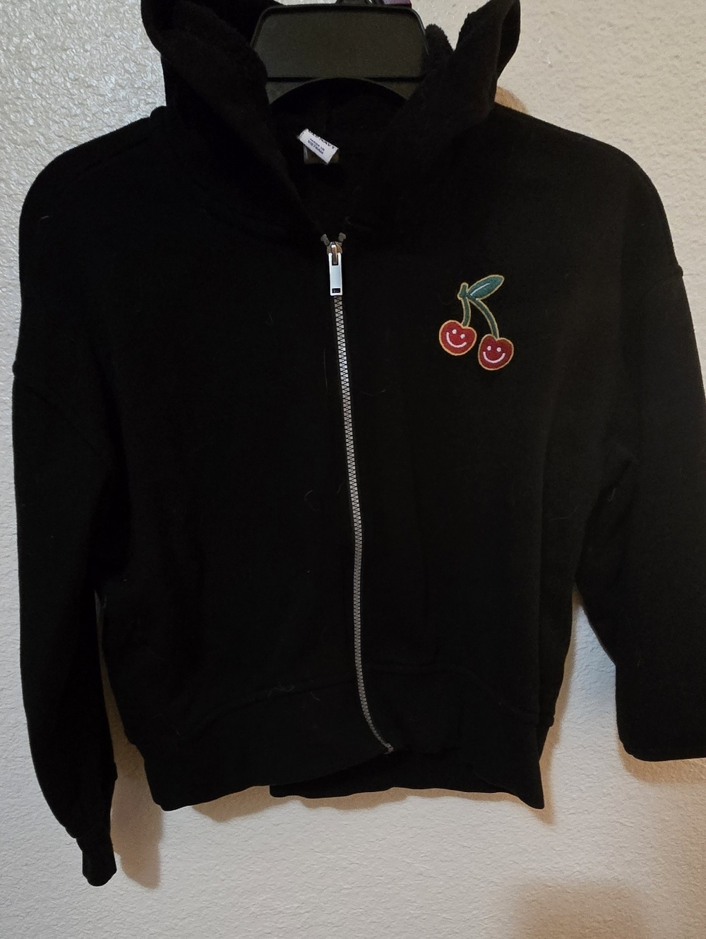 Girls Old Navy Graphic Hoodie